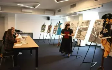 Absolwenci Liceum Plastycznego prezentują 1