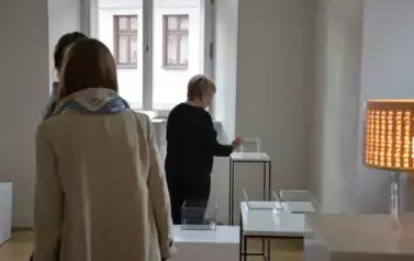 Szklane rzeźby Beaty Mak-Soboty - wernisaż wystawy