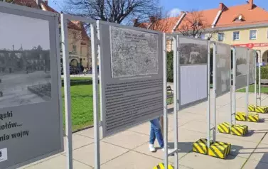 Wodzislaw_wystawa plenerowa  (3)